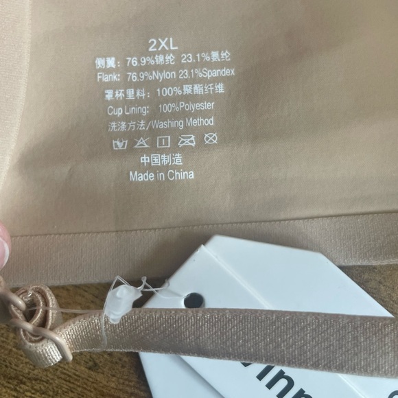 Low back deep v plunge bra - Picture 3 of 5